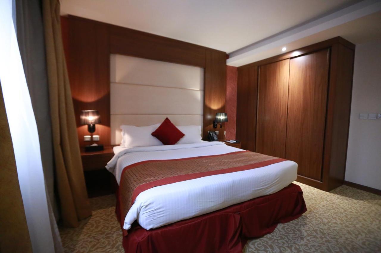 Obaer Hotel Riyadh Exterior photo