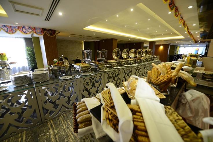 Obaer Hotel Riyadh Exterior photo